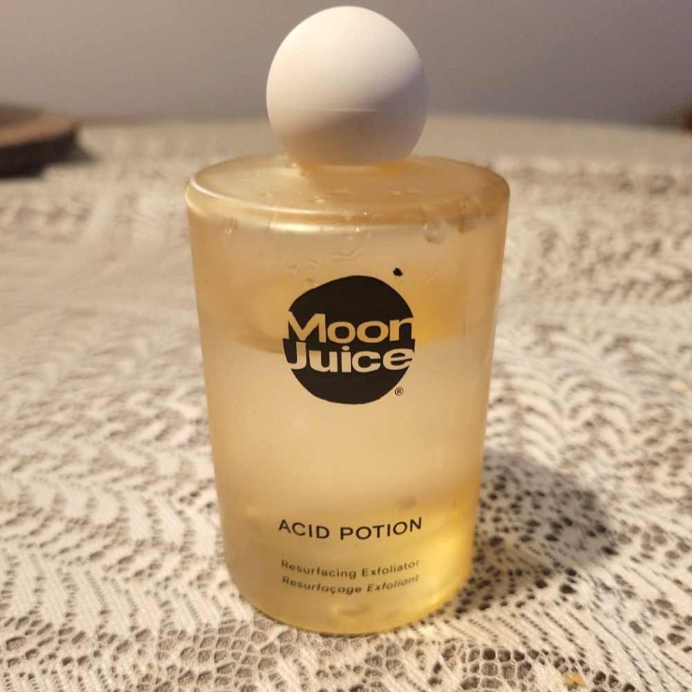 Moon Juice acid potion resurfacing exfoliater w/25% AHA & BHA acid complex